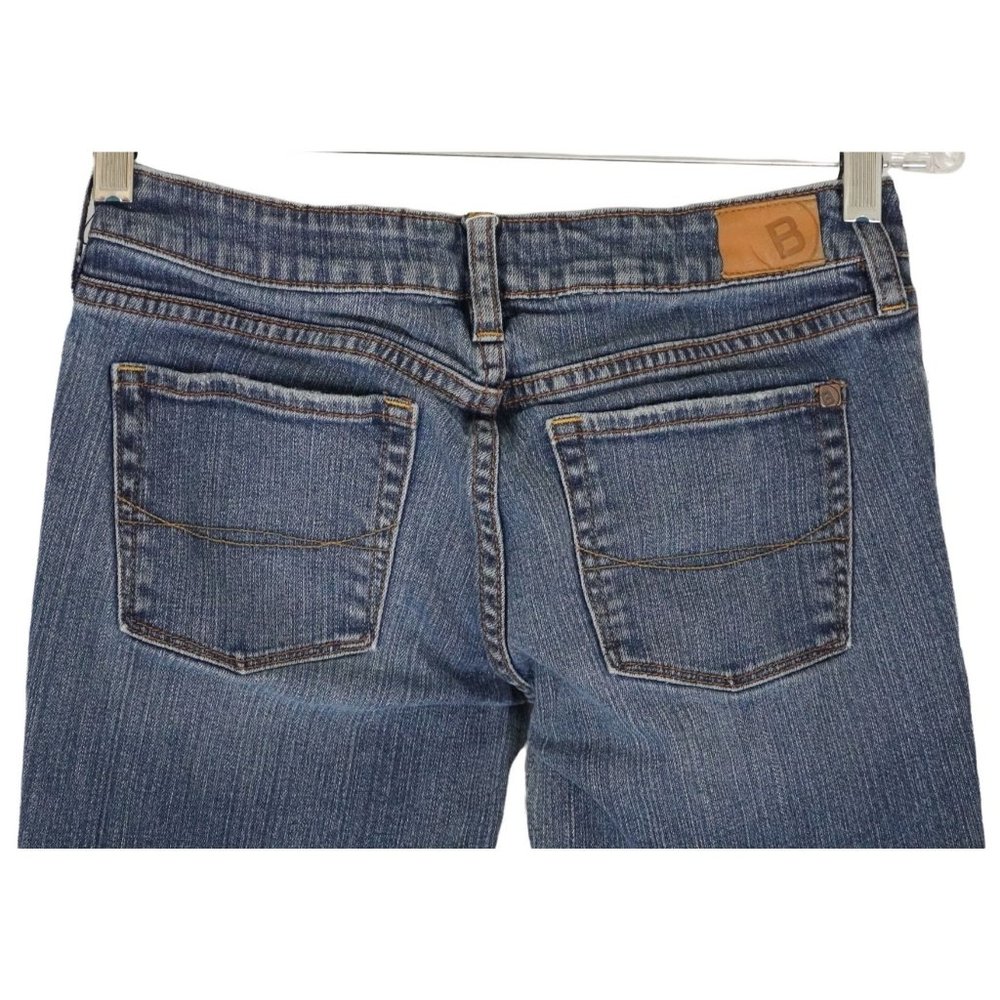 Bullhead Jeans Laguna Bootcut Low Rise Size 5 Short